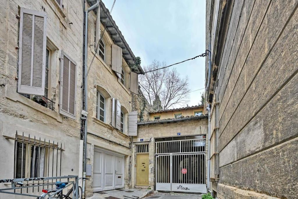 La Bulle - Parking Gratuit En Souterrain - 2 Mins Du Palais Des Papes - Clim Ac - Wifi Apartment Avignon Exterior foto