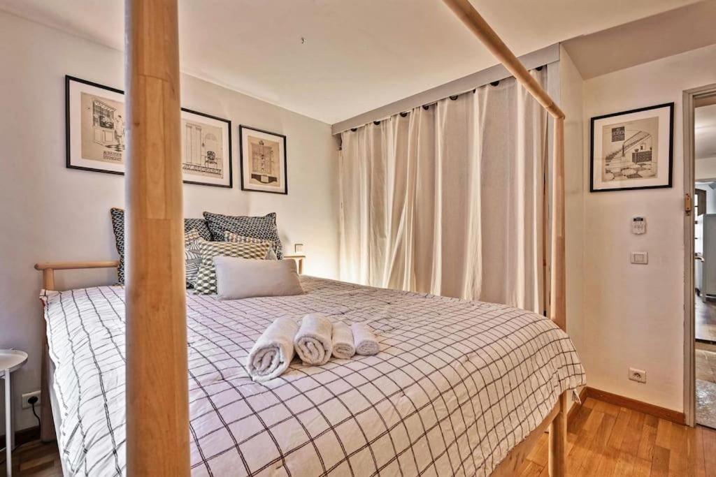 La Bulle - Parking Gratuit En Souterrain - 2 Mins Du Palais Des Papes - Clim Ac - Wifi Apartment Avignon Exterior foto